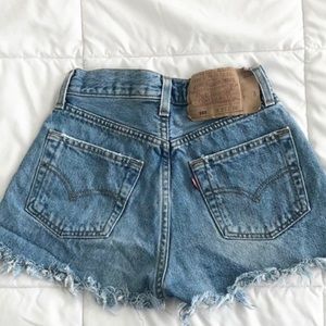 Size 25 levis brand new